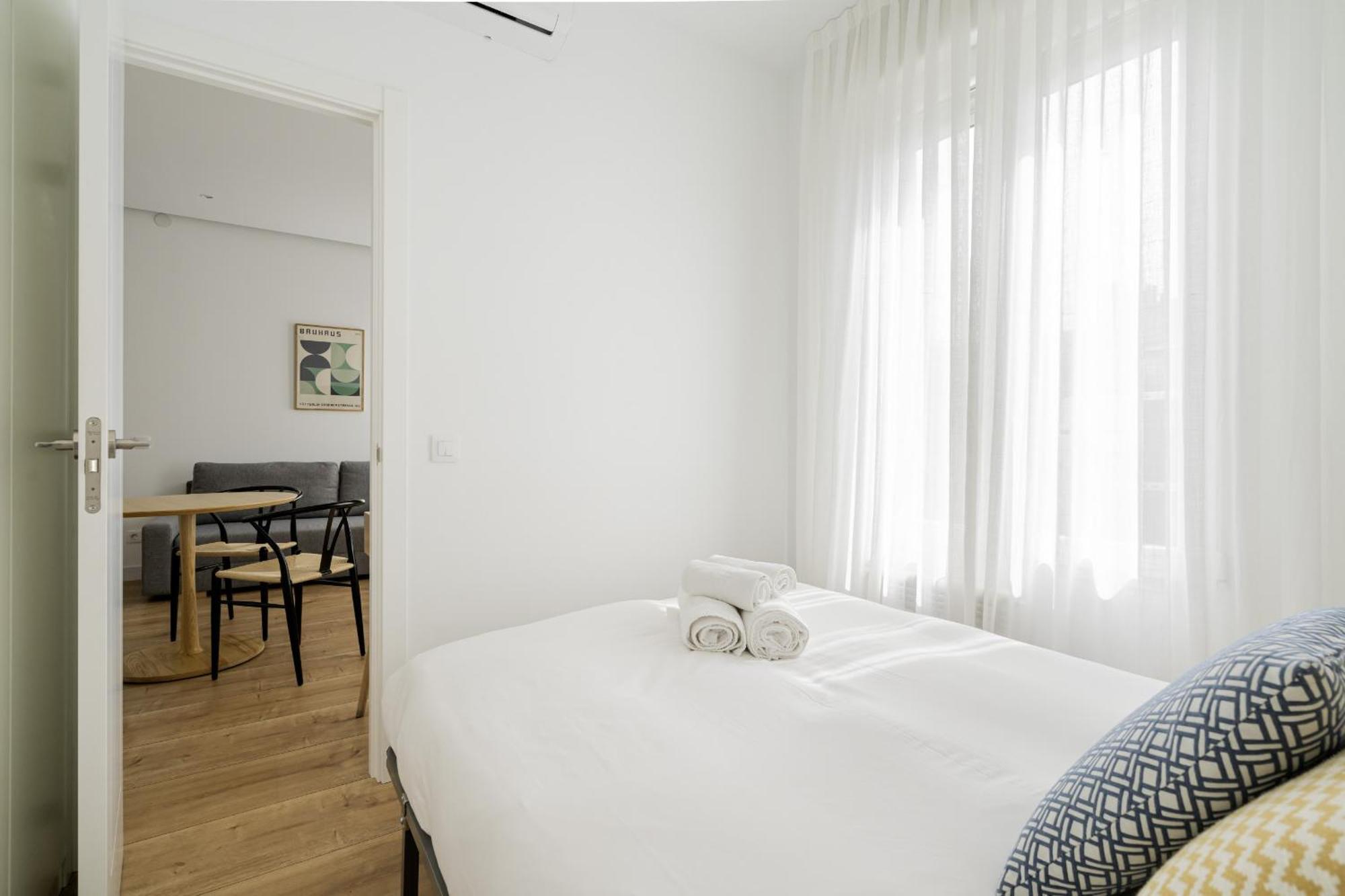 Apartamento Reformado En Metro Ibiza Alquiler Temporal Madryt Zewnętrze zdjęcie