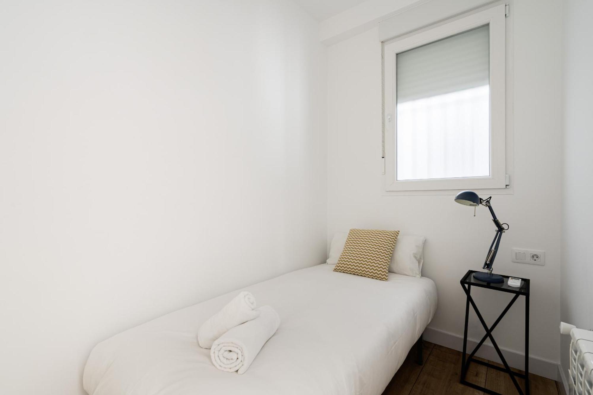 Apartamento Reformado En Metro Ibiza Alquiler Temporal Madryt Zewnętrze zdjęcie